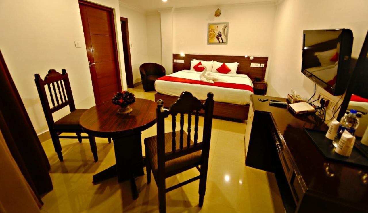 קוטאיאם Hotel Nithya מראה חיצוני תמונה